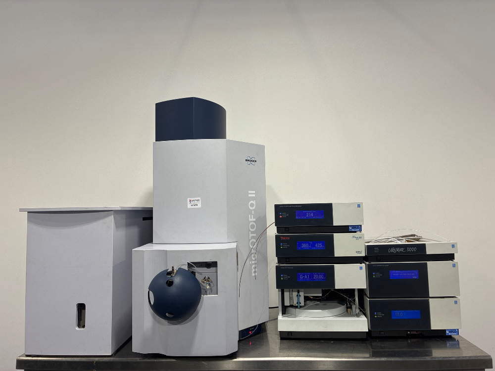 Image of Bruker micrOTOF-Q II Spectrometer